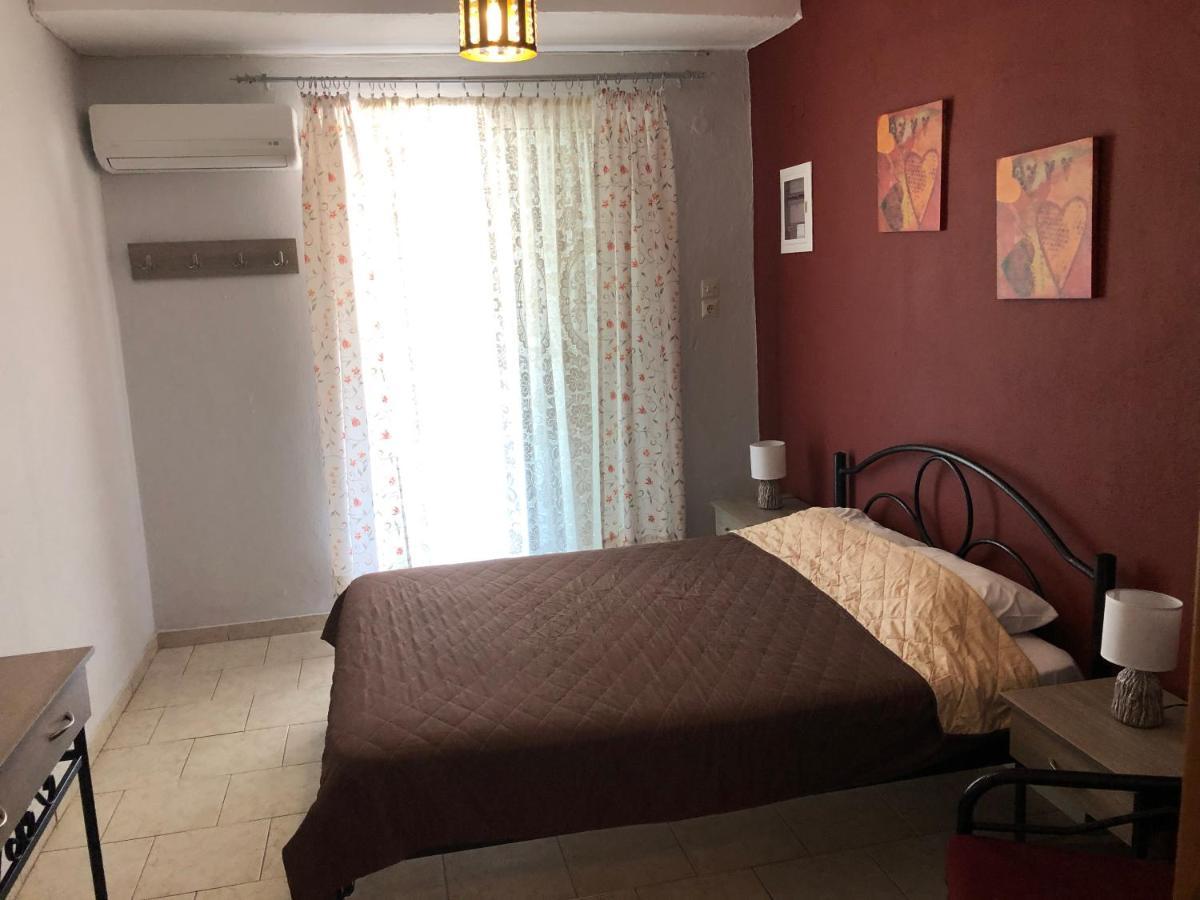 Eudokia Rooms Сарти Екстериор снимка