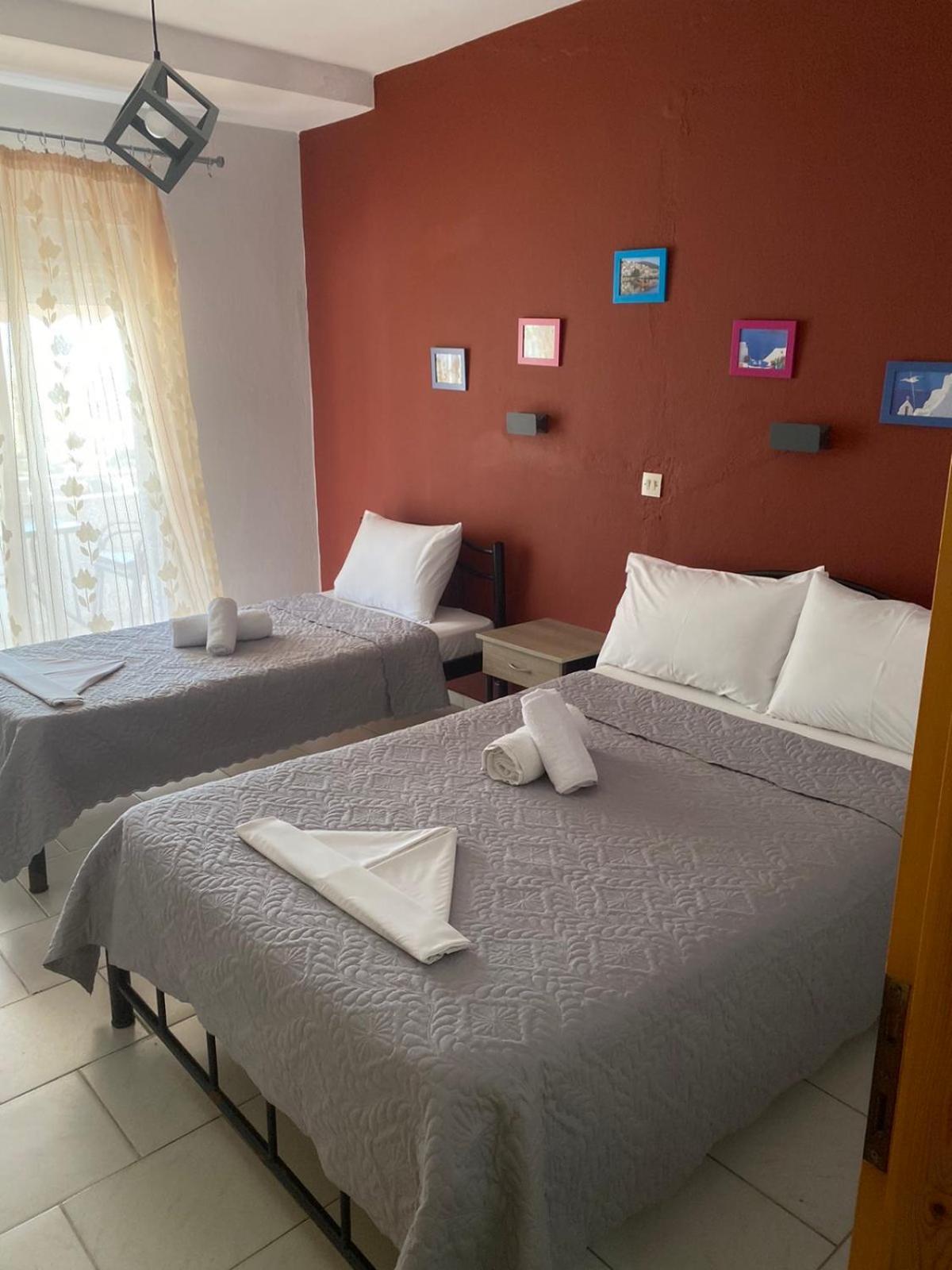 Eudokia Rooms Сарти Екстериор снимка